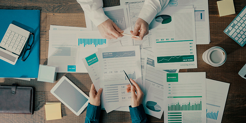 Riesgos financieros emergentes ciberseguridad, fraude y ESG