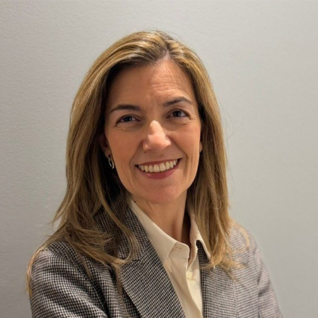 Paloma Casas TRIUMPH INTERNACIONAL